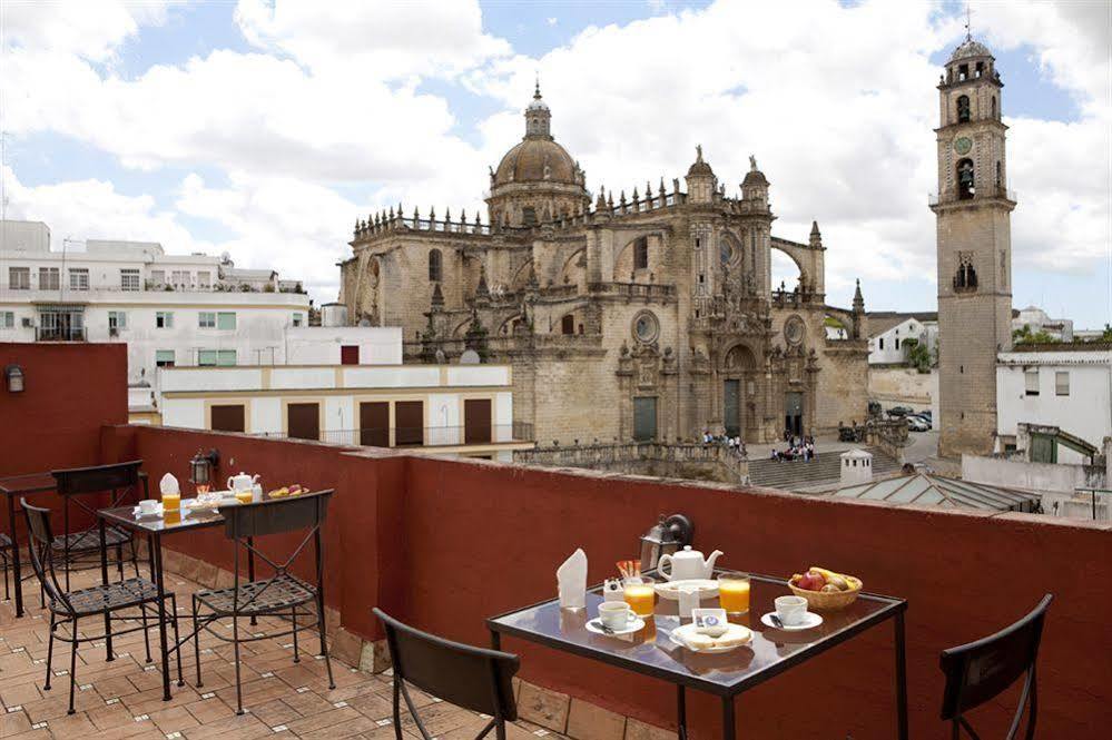 Bellas Artes Catedral Jerez de la Frontera Exterior foto